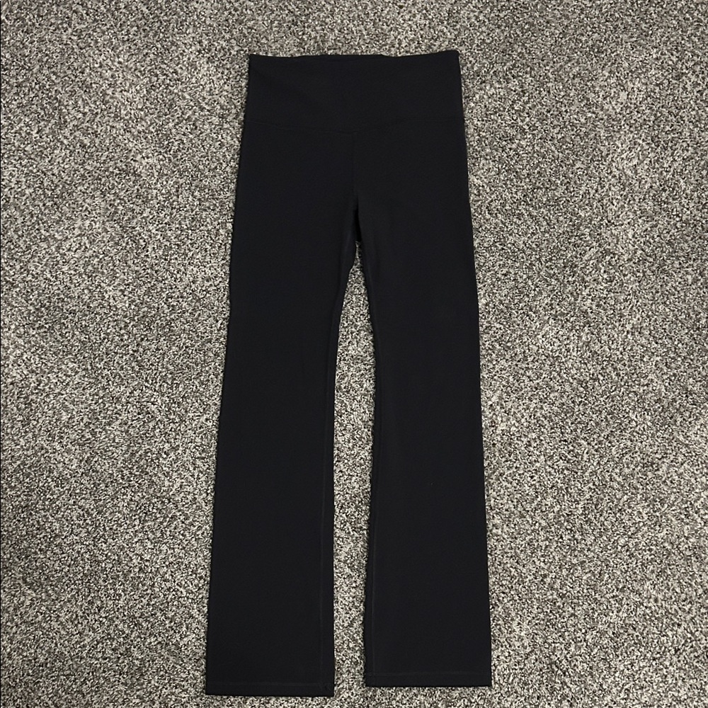 Athleta Elation Straight Leg Pants in Black